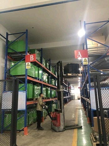Pin Lithium-ion xe nâng CPD30L1